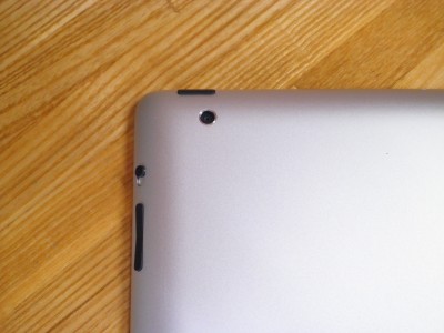 ipad2裏面カメラレンズ
