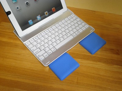 iPad2とジェルノートパッド