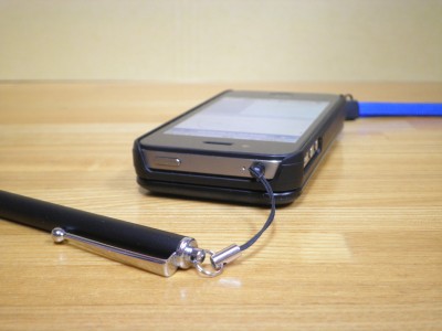 スタイラスペンをiPhoneのイヤホンジャックに繋げてみた