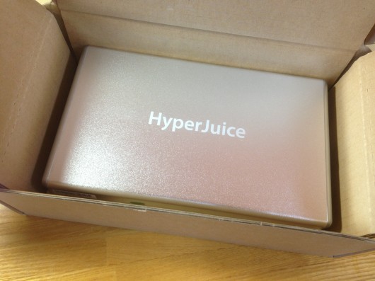 HyperJuice2本体