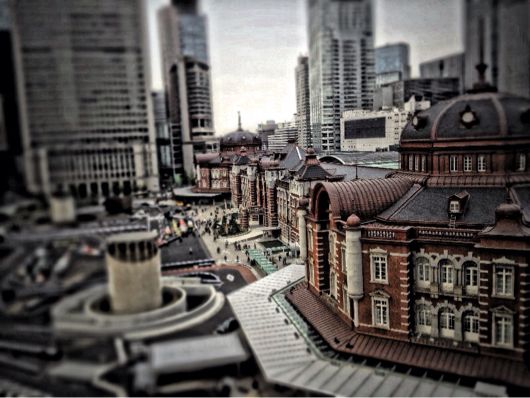 丸の内KITTE屋上庭園からの風景をHDR 丸の内KITTE屋上庭園からの風景をHDR